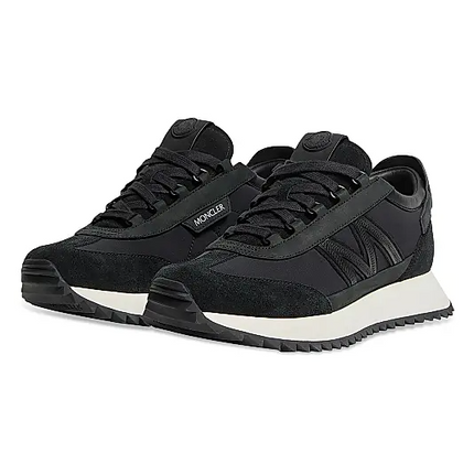 Men's Moncler Pacey2 Sneakers in Black