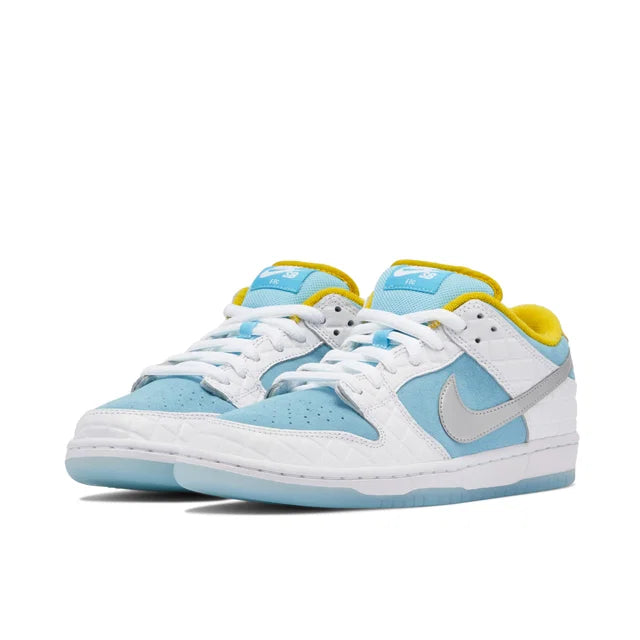 Men's Nike SB Dunk Low Pro QS x FTC Lagoon Pulse Shoes