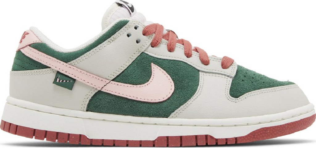 Men's Nike SB Dunk Low All Petals United Shoes