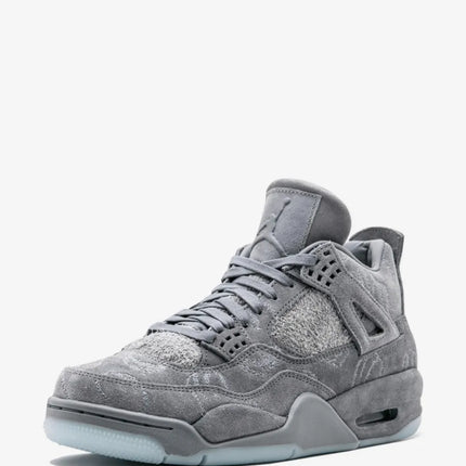 Men's Nike Air Jordan 4  Retro x Kaws Shoes