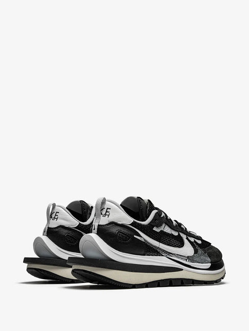Men's Nike x Sacai Vapor Waffle Black White Shoes