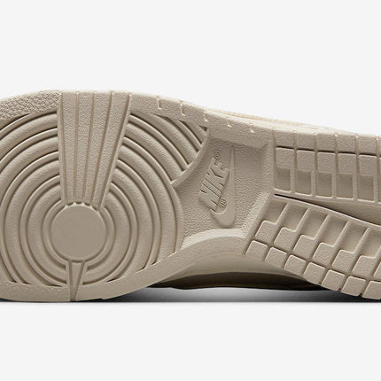 Men's SB Dunk Low Light Orewood Brown Shoes