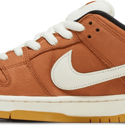 Men's SB Dunk Low Pro ISO Dark Russet Shoes