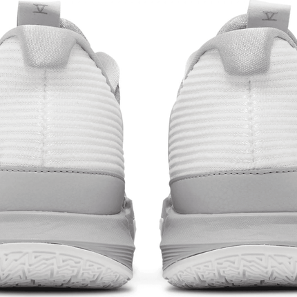 Men's Kyrie Low 5 Wolf Grey Shoes