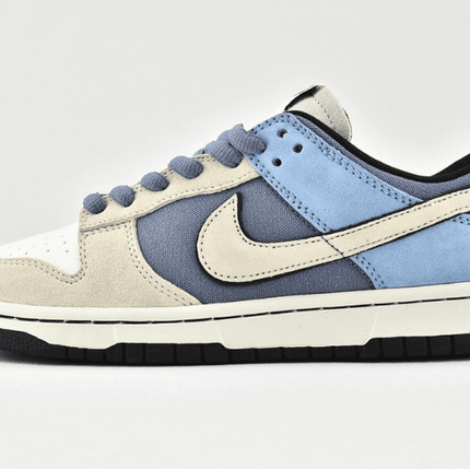 Men's SB Dunk Low x Otomo Katsuhiro Beige Blue Shoes