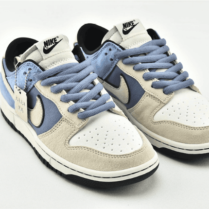 Men's SB Dunk Low x Otomo Katsuhiro Beige Blue Shoes