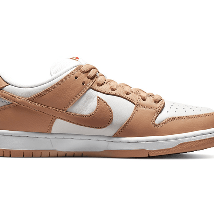 Men's SB Dunk Low Light Cognac Shoes