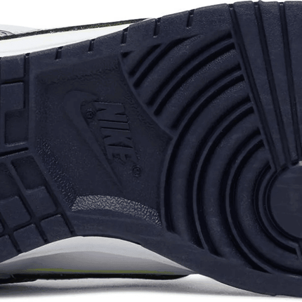 Men's SB Dunk Low 3D Swoosh Shoes