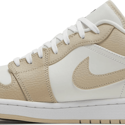 Men's SB Dunk Low SE Sail Rattan Shoes