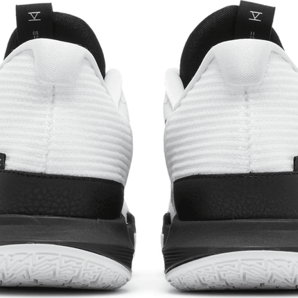 Men's Kyrie Low 5 White Black Metallic Gold Shoes
