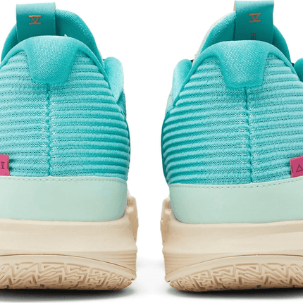 Men's Kyrie Low 5 Community Shoes