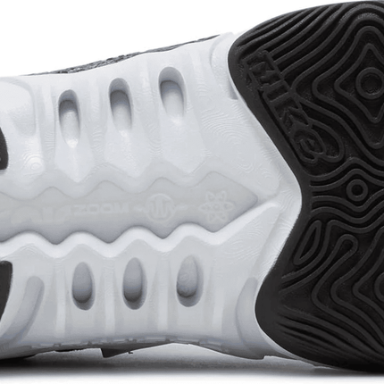 Men's Cosmic Unity 2 Black Football Grey Shoes