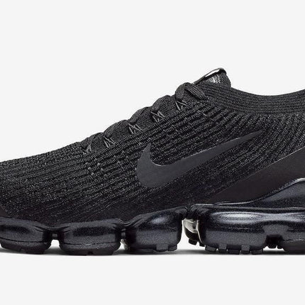 Men's Vapormax 3.0 Flyknit Triple Black Shoes