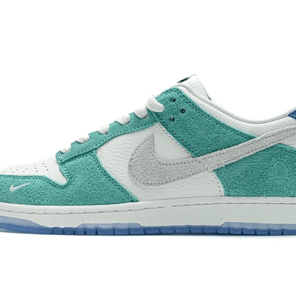 Men's Kasina x SB Dunk Low Neptune Green Shoes