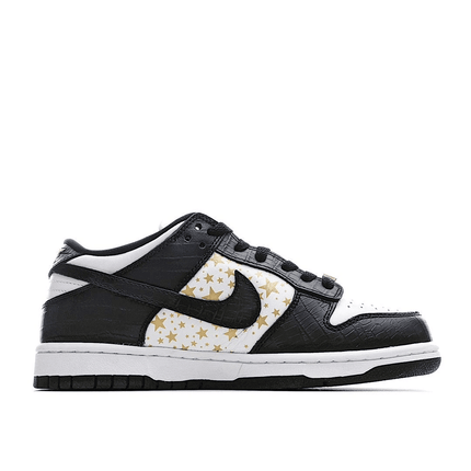 Men's SB Dunk Low x Supreme Black Shoes