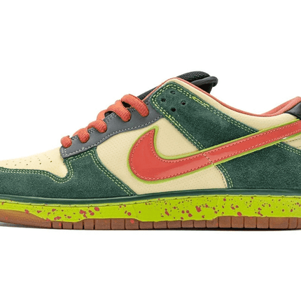 Men's SB Dunk Low PRM QS Mosquito Shoes