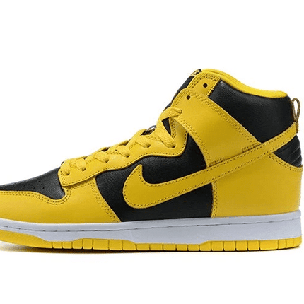 Men's SB Dunk High Yellow Black Shoes