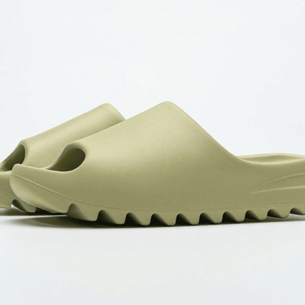Men's Yeezy Slide Resin