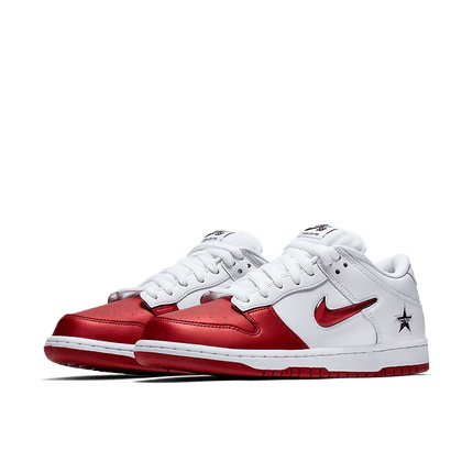 Men's SB Dunk Low x Supreme Red White Shoes