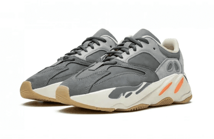 Men's Yeezy 700 Magnet Shoes