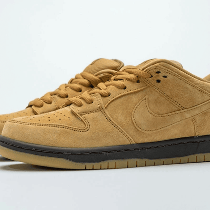Men's SB Dunk Low Wheat Mocha Shoes