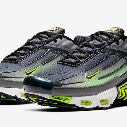 Men's Air Max Plus III Neon Shoes