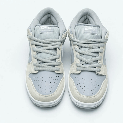 Men's SB Dunk Low TRD Summit White Shoes