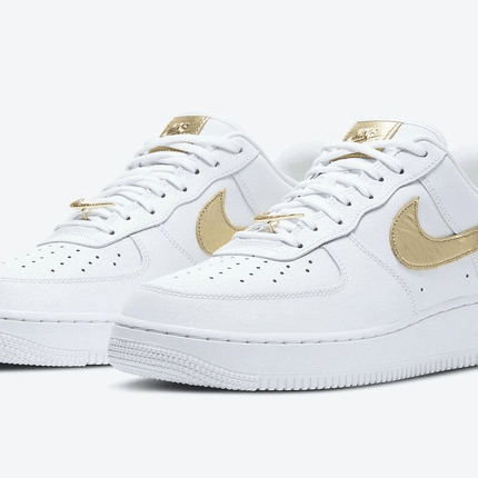 Men's Air Force 1 Low Releasing Gold Foil Swooshes Shoes
