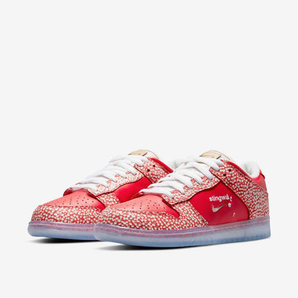 Men's Stingwater x SB Dunk Low OG QS Magic Mushroom Shoes