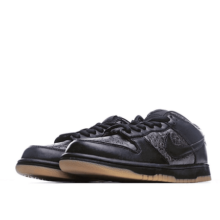 Men's SB Dunk Low Ostrich Shoes