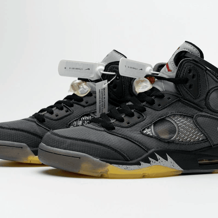 Men's Air Jordan 5 X Off-White Shoes