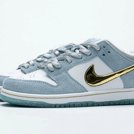 Men's Sean Cliver x SB Dunk Low Shoes