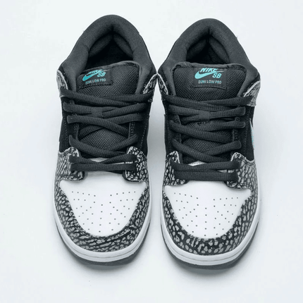 Men's SB Dunk Low Atmos Elephant Shoes