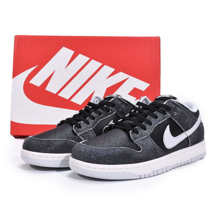 Men's SB Dunk Low Retro PRM Zebra Shoes