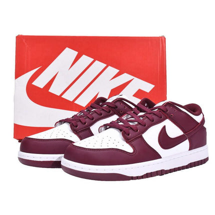 Men's SB Dunk Low Dark Beetroot Shoes