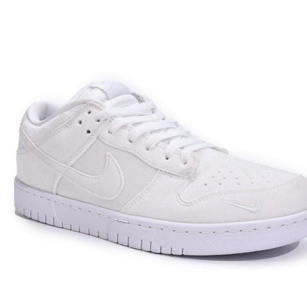 Men's Dover Street Market x SB Dunk Low Triple White Shoes