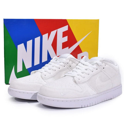 Men's Dover Street Market x SB Dunk Low Triple White Shoes
