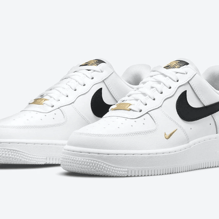 Men's Air Force 1 Gold Embroidered Shoes