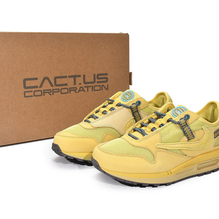 Men's Travis Scott x Air Max 1 Wheat Shoes
