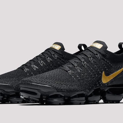 Men's Vapormax 2.0 Flyknit Black Metallic Gold Shoes