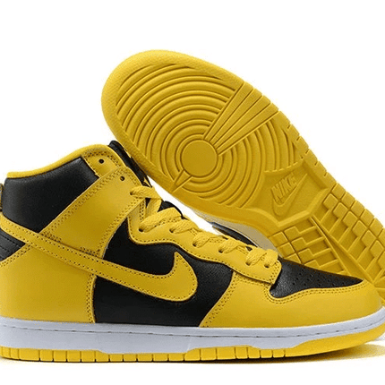 Men's SB Dunk High Yellow Black Shoes