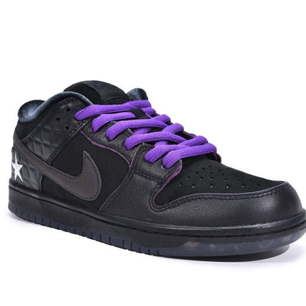 Men's Familia x SB Dunk Low First Avenue Shoes