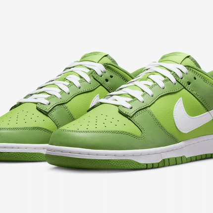 Men's SB Dunk Low Vivid Green Shoes