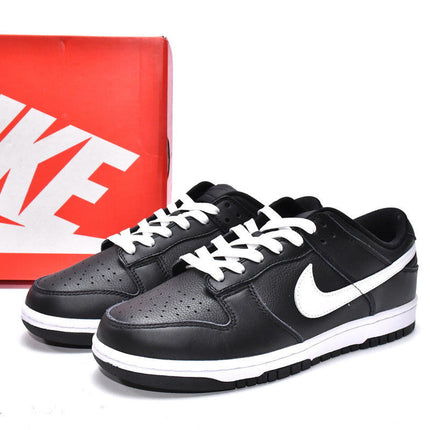 Men's SB Dunk Low Black Panda Shoes