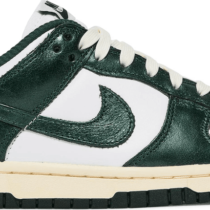 Men's SB Dunk Low Vintage Green Shoes