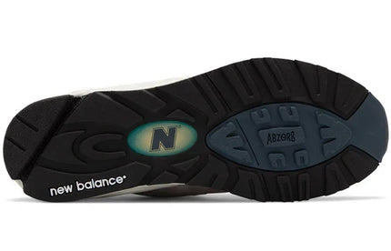 Men's New Balance 990v2 9'X Series Pack Shoes