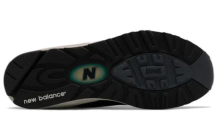 Men's New Balance 990v2 Navy Shoes