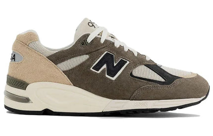 Men's New Balance Teddy Santis x 990v2 Grey Shoes