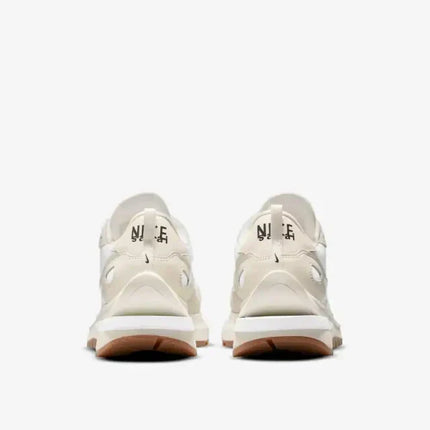 Men's Vaporwaffle Sacai Sail White Gum Shoes