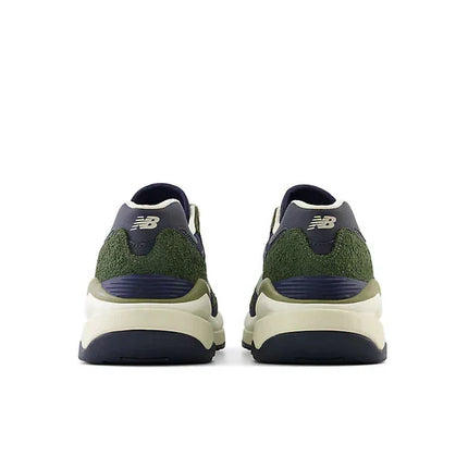 Men's New Balance 57/40 Kombu Team Navy Shoes